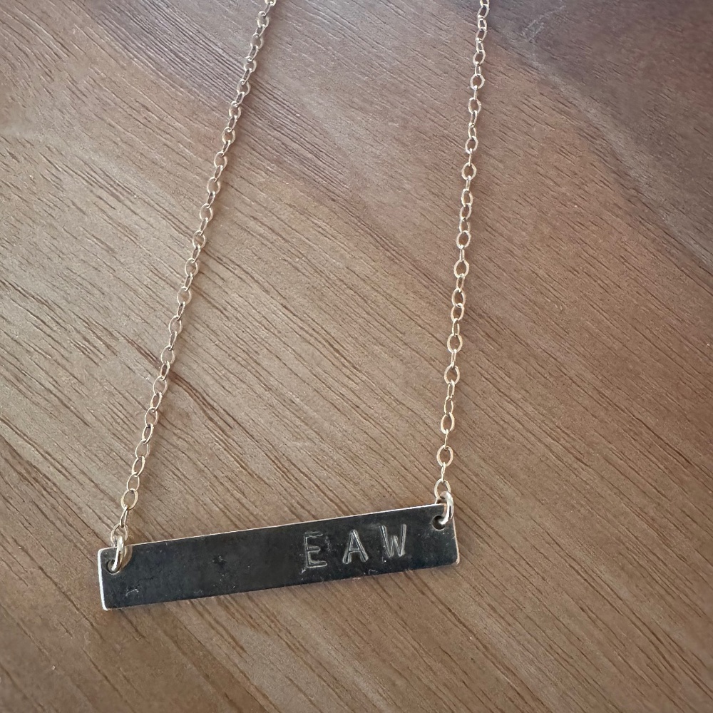 Gold nameplate personalized necklace EAW